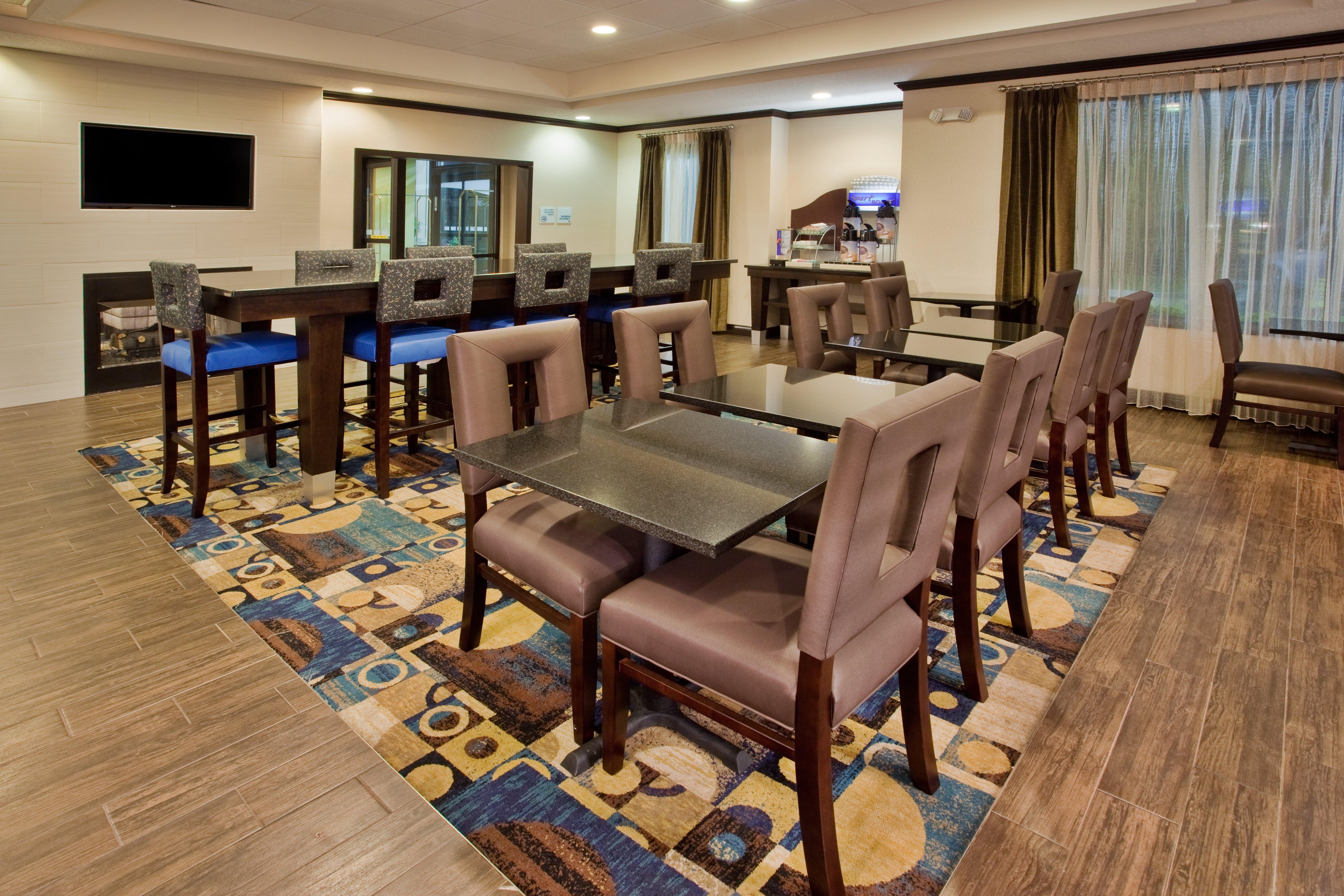 Holiday Inn Express & Suites Buford Ne - Lake Lanier By Ihg Εξωτερικό φωτογραφία