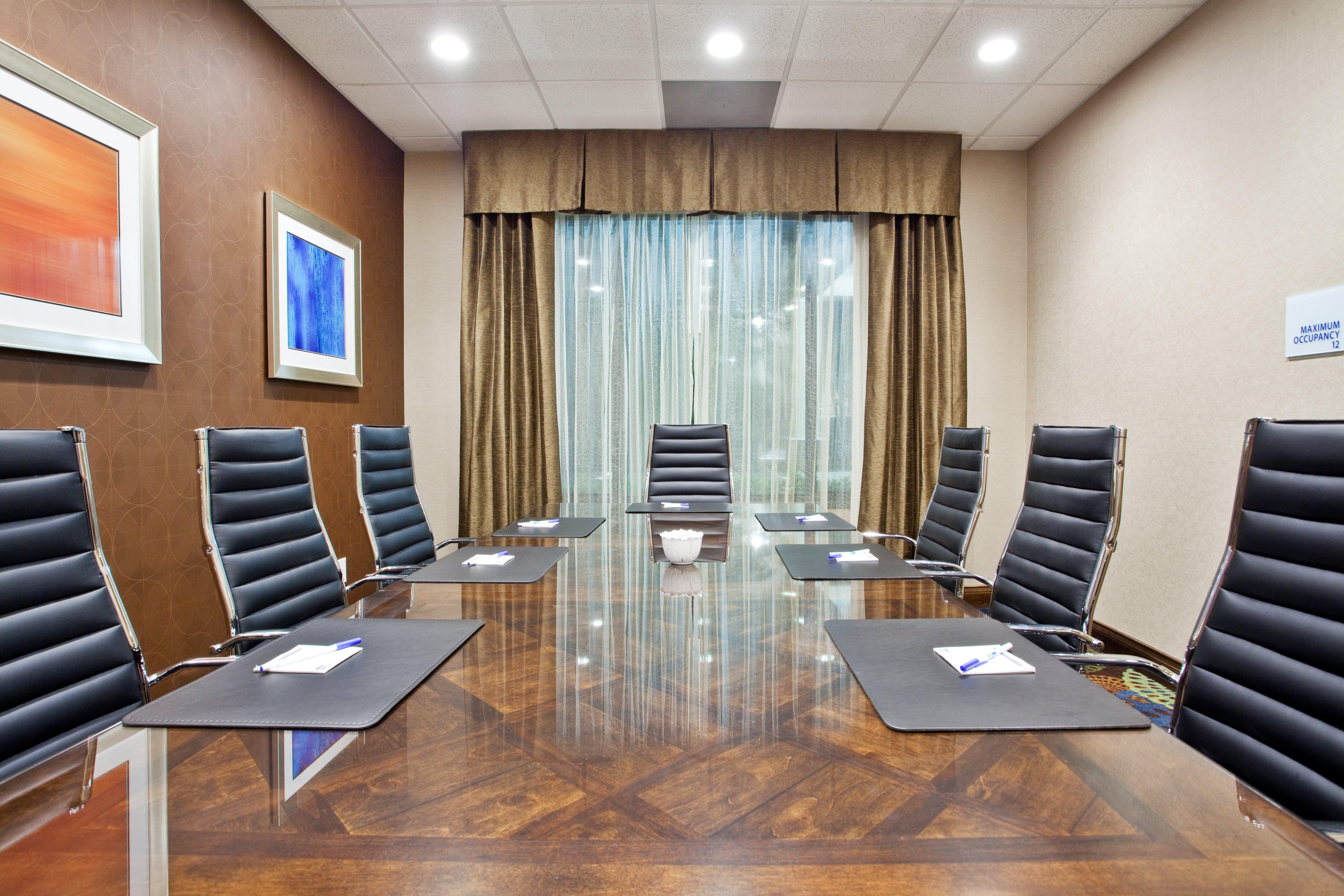 Holiday Inn Express & Suites Buford Ne - Lake Lanier By Ihg Εξωτερικό φωτογραφία