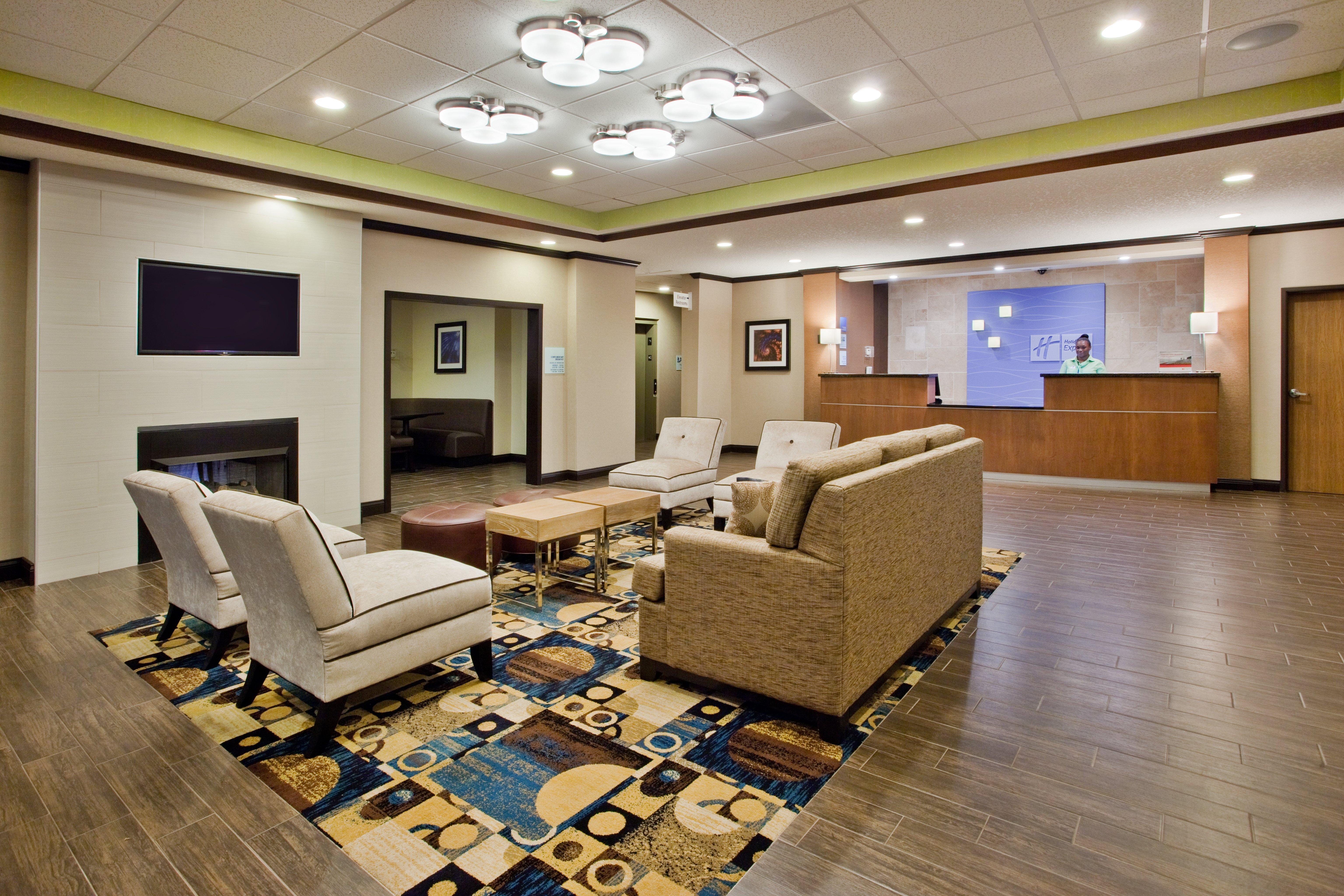 Holiday Inn Express & Suites Buford Ne - Lake Lanier By Ihg Εξωτερικό φωτογραφία